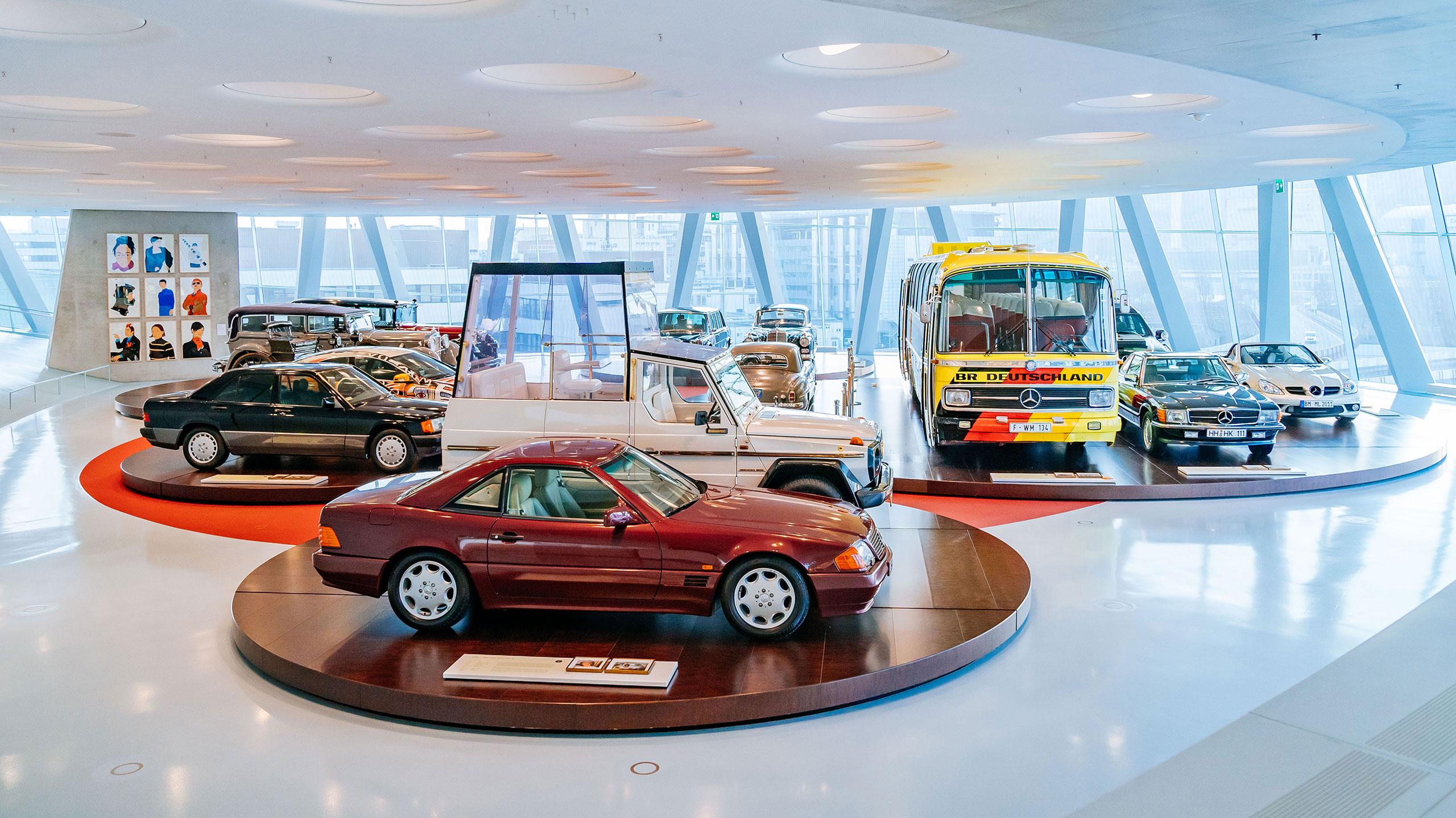 Exhibition Mercedes-Benz Museum