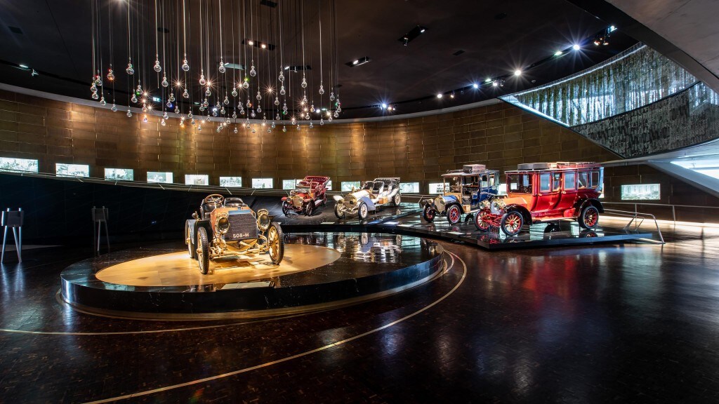 Legend 2: Mercedes – Birth of the Brand