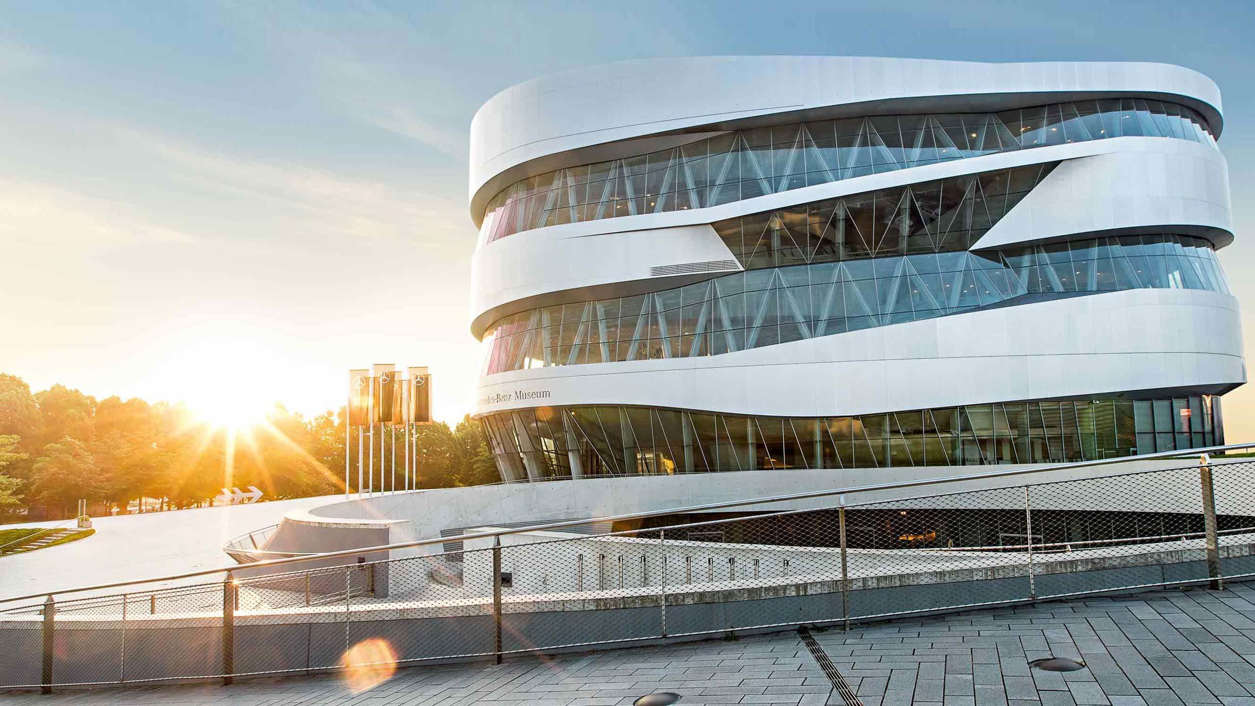 ⭐︎LAMY⭐︎Mercedes Benz Museum Exploring Mercedes Benz's INSANE