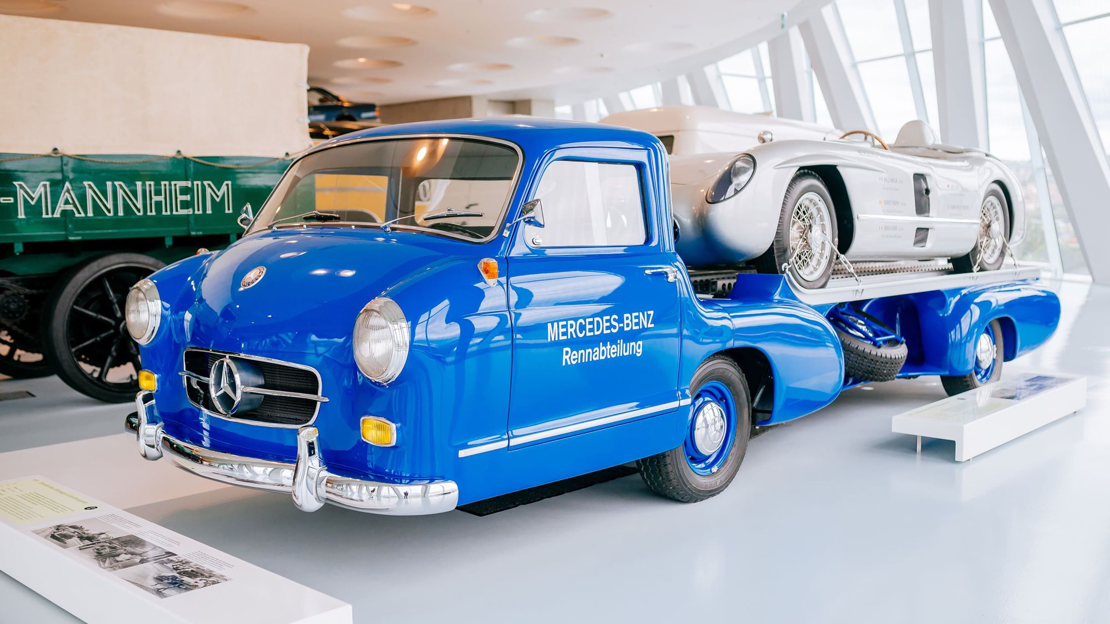 アート・デザイン・音楽 Mercedes-Benz Transporter Mercedes-Benz Classic „Close-up“