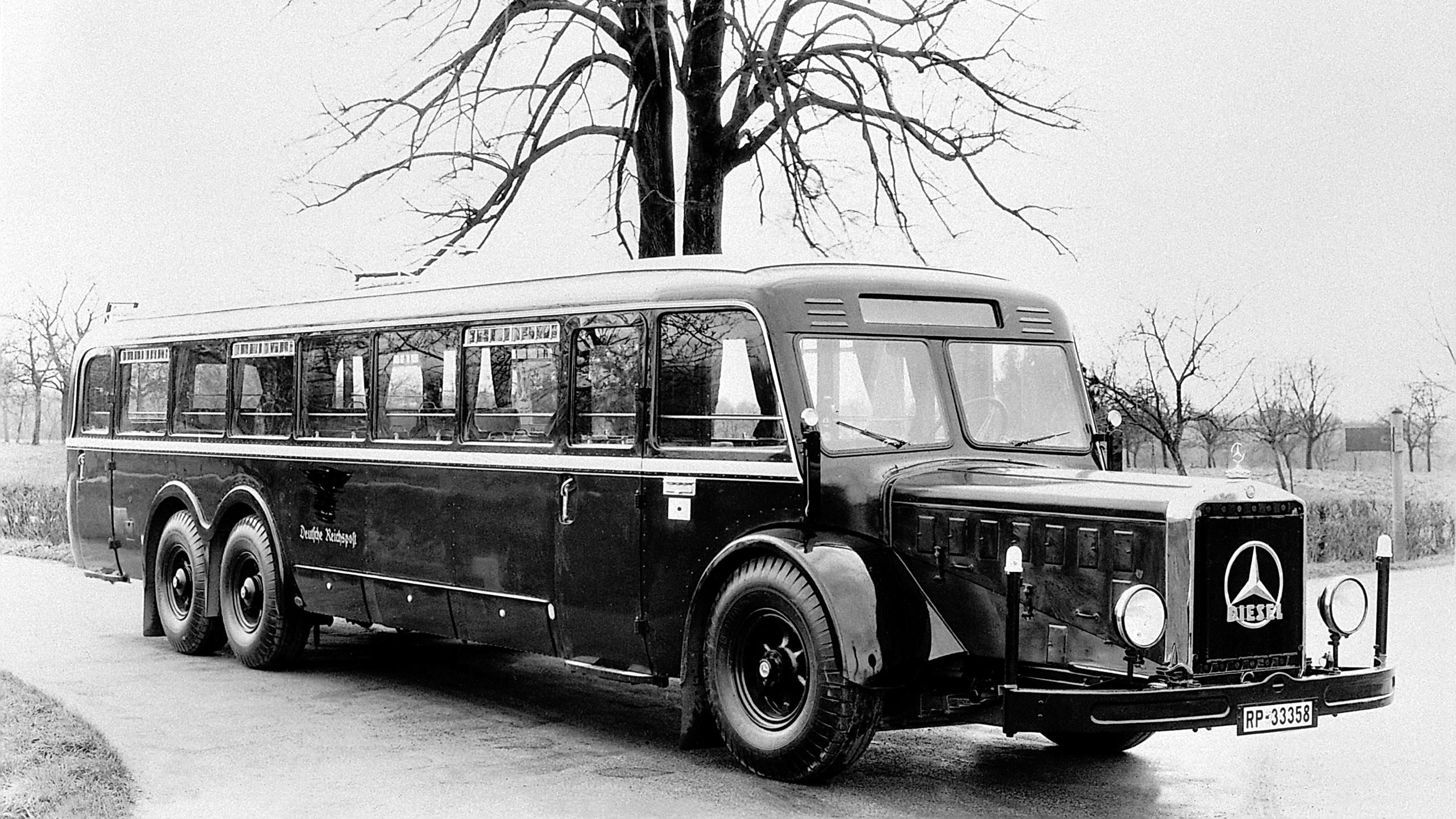 Mercedes-Benz O 10000 long-distance bus