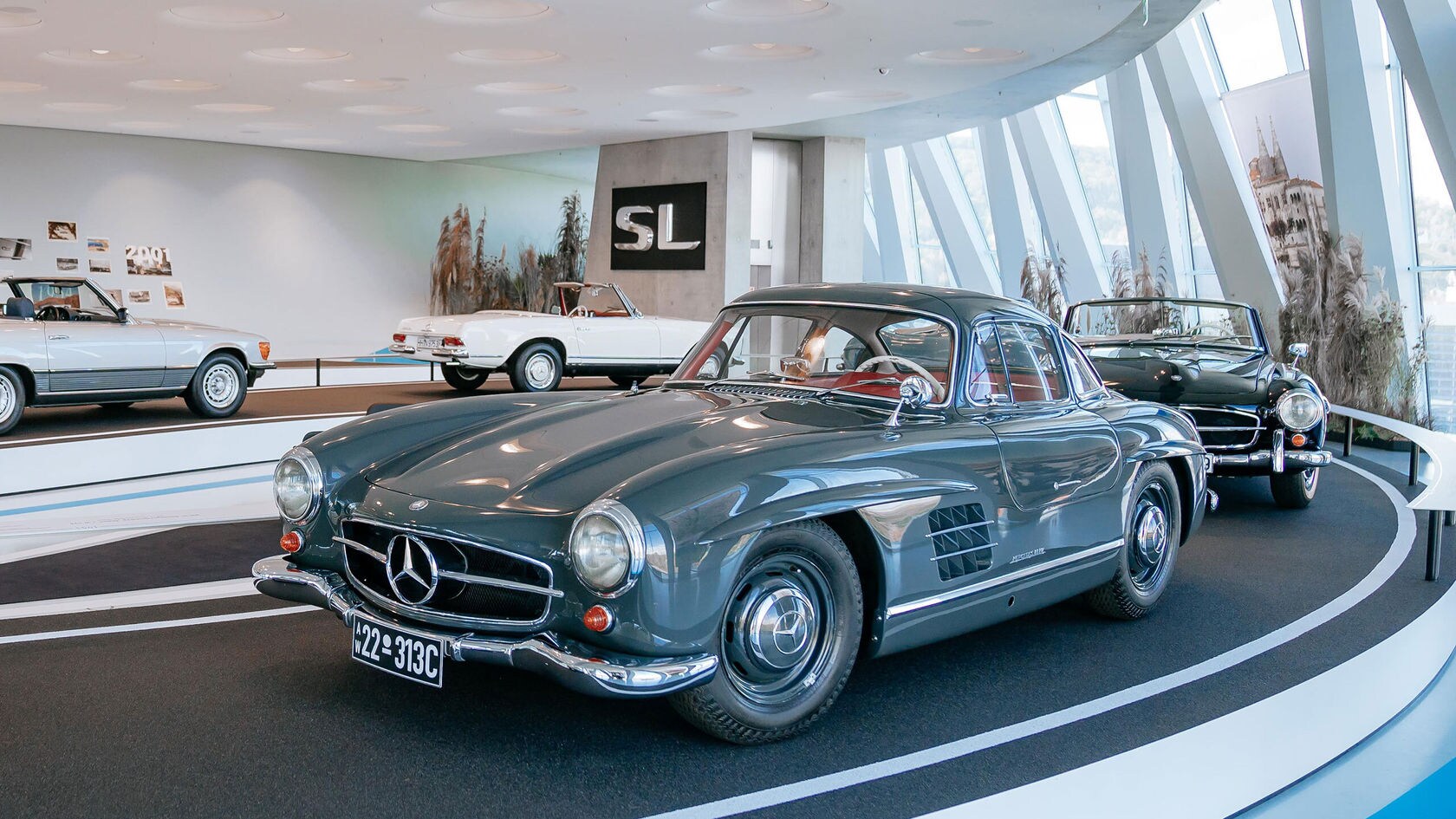 Mercedes-Benz Museum: Fascination of the SL.