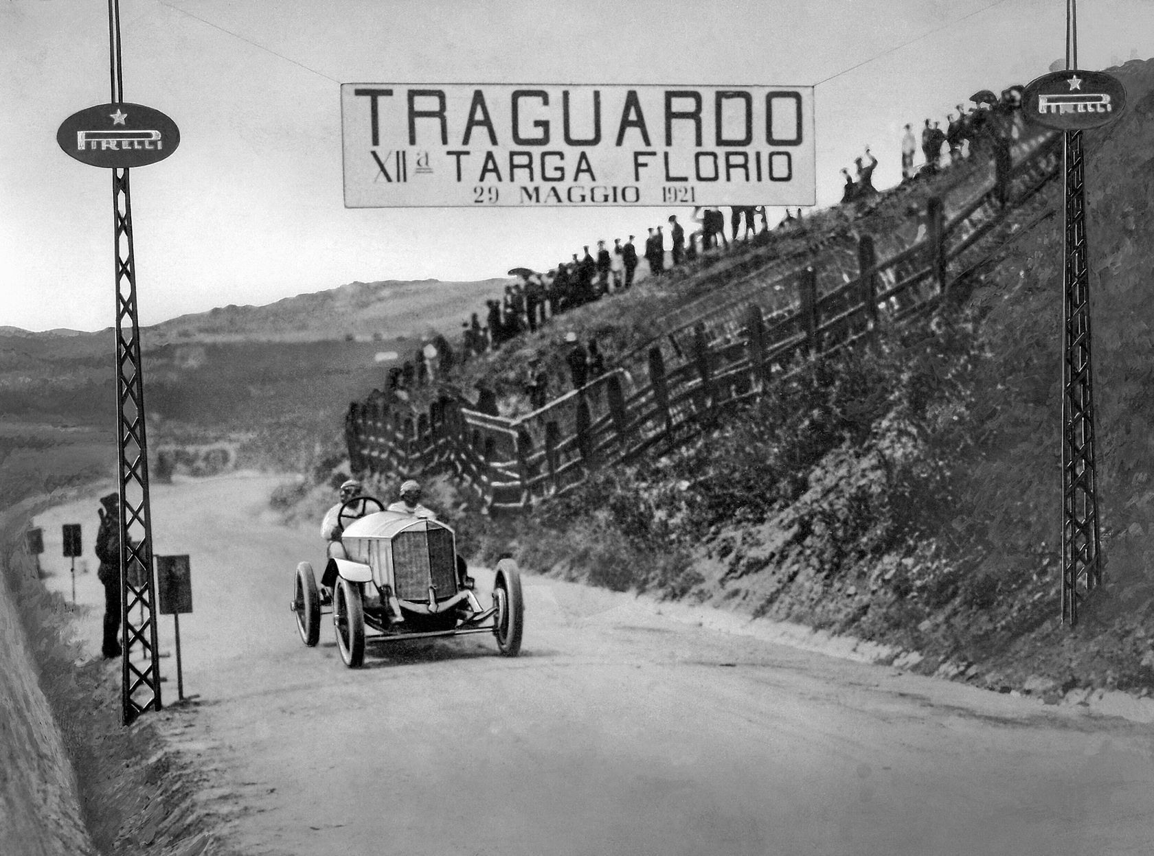 Mercedes 28/95 PS Sport at the Targa Florio in 1921.