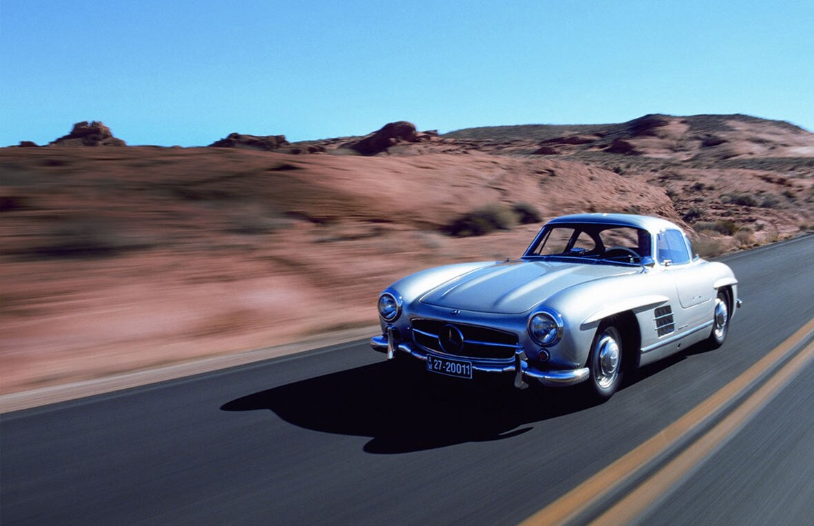 Mercedes-Benz 300 SL “Gullwing” (W 198).