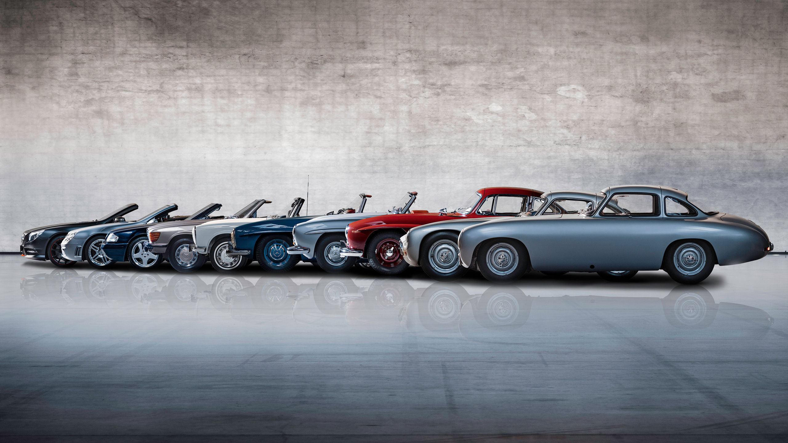 Mercedes-Benz 300 SL “Gullwing” (W 198).
