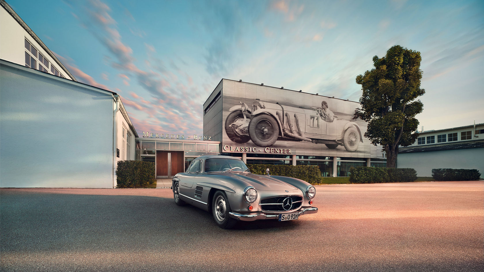 Mercedes classic center parts discount