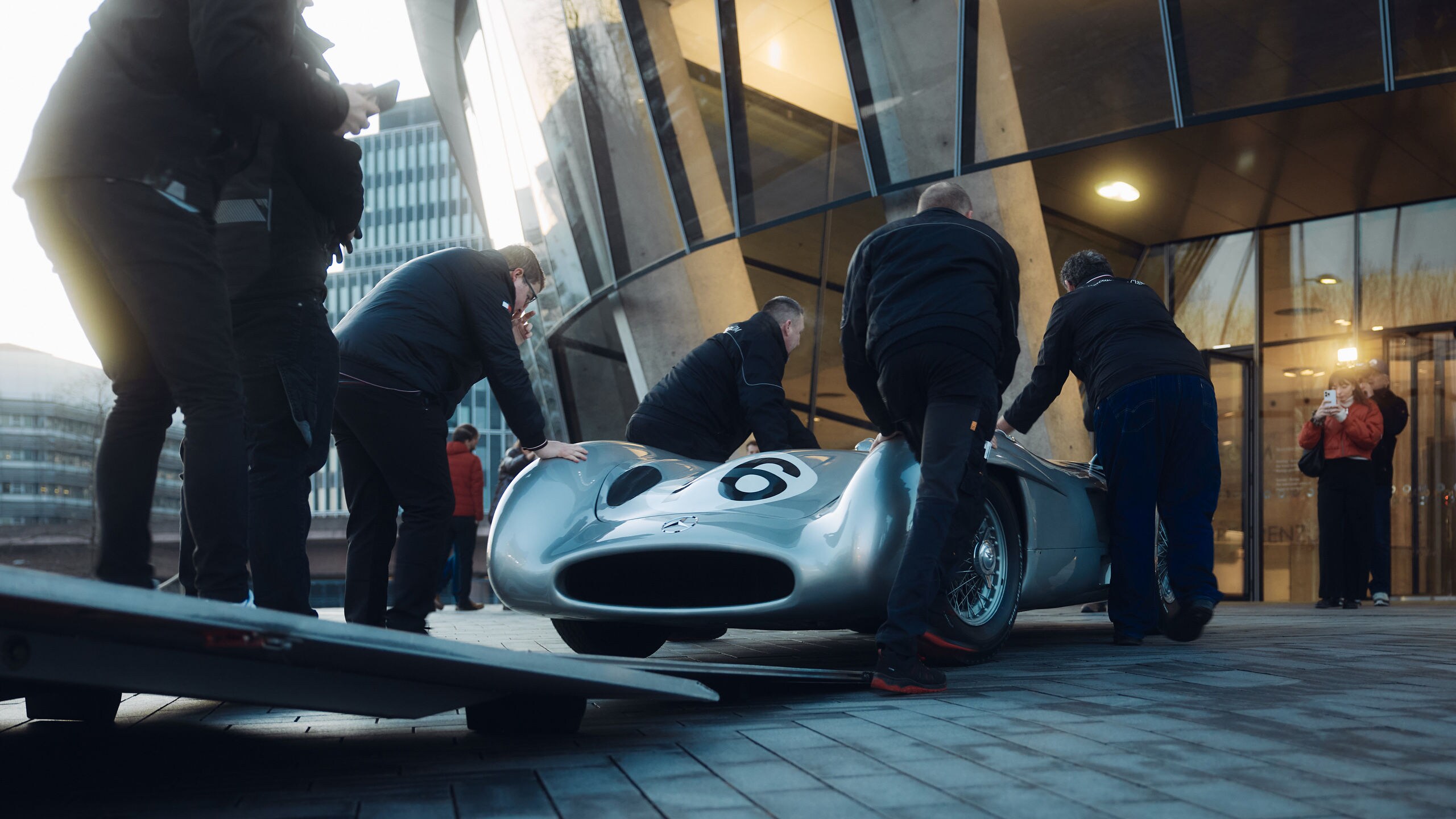 希少 マイセン メルセデスベンツ W196Rストリームライン プレート 希少 マイセン メルセデスベンツ W196Rストリームライン