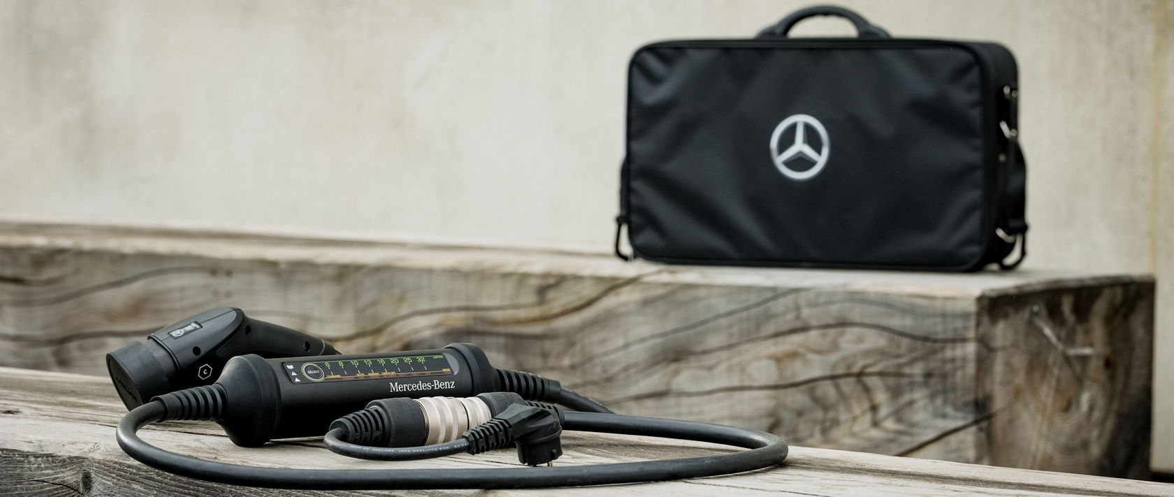 Flexible Charging of your Mercedes-Benz – anytime and anywhere.